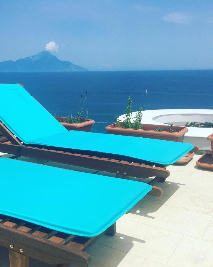 Villa Ulyana Kriaritsi - Athos Sea View & Spa ภายนอก รูปภาพ